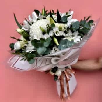 Kutlama Çiçeklerinde En Çok Tercih Edilen Renkler