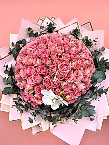 101 Hermosa Gül Grand Deluxe Buket