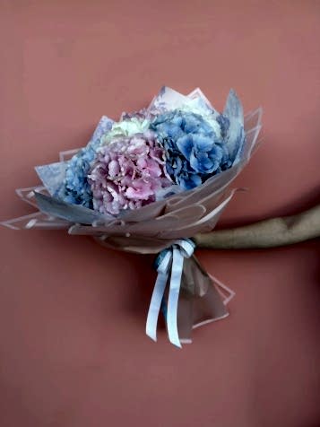 Alisa Karışık Ortanca Buketi