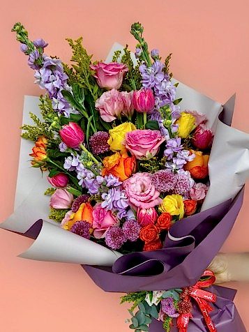 Colourful Love Renkli Karışık Buket