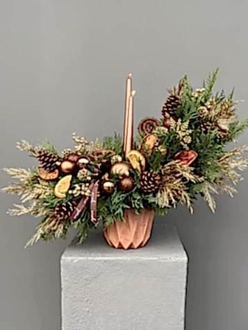 Gold Brown Mumlu Yılbaşı Aranjmanı