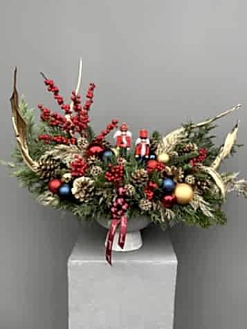 Nutcracker Özel Tasarım Yılbaşı Aranjmanı