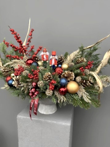 Nutcracker Özel Tasarım Yılbaşı Aranjmanı