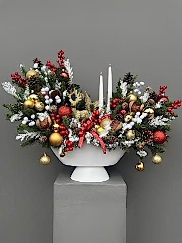Winter Forest Geyikli Ve Mumlu Tasarım Yılbaşı Aranjmanı