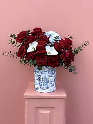 Toile Amour Kutuda Kırmızı Güller