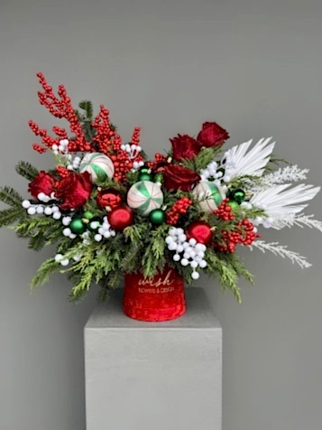 Jingle Bloom Kırmızı Kadife Kutuda Yılbaşı Aranjmanı