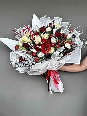 Winter Tale Özel Tasarım Lüks Yeni Yıl Buketi