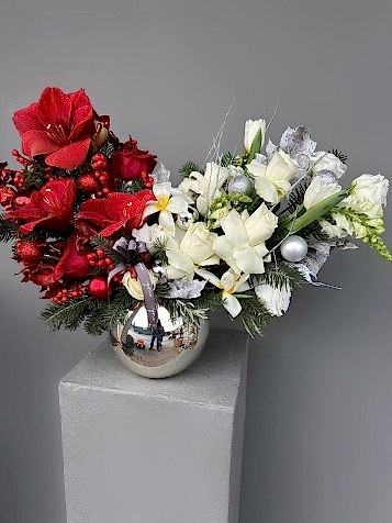 Red & White Özel Tasarım Yılbaşı Aranjmanı