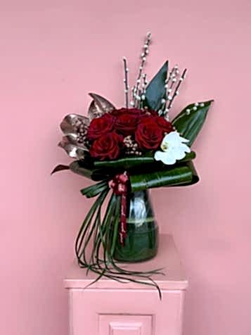 Cam Vazoda Kırmızı Ekvator Gülleri