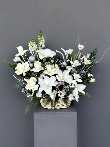 Pure Forest Sepette Yeni Yıl Aranjmanı