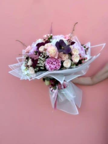 Hearts in Bloom Karışık Lüks Buket