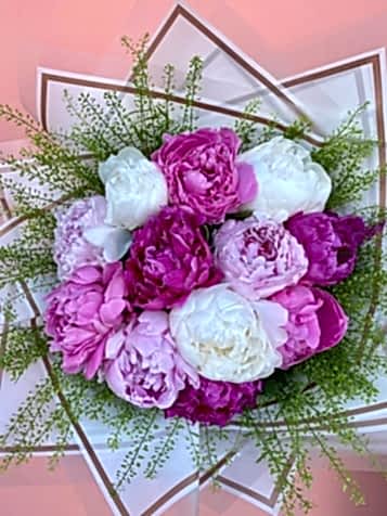 Karışık Renkli Şakayık Buketi