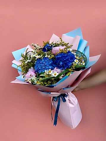 Ortanca & Şakayık & Papatya Buketi