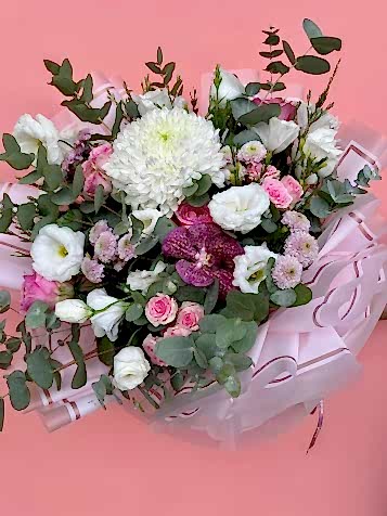 Pink & White Karışık Buket