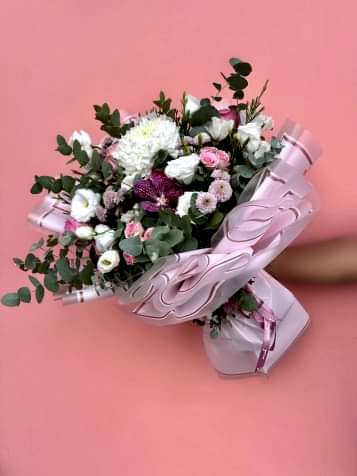 Pink & White Karışık Buket