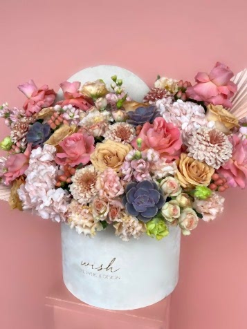 Pure Love Krem Kadife Kutuda Grand Deluxe Aranjman