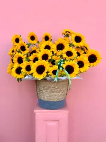 Sunflower Garden Sepette Ayçiçeği Aranjmanı