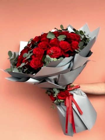 Valentine Kırmızı Gül Buketi