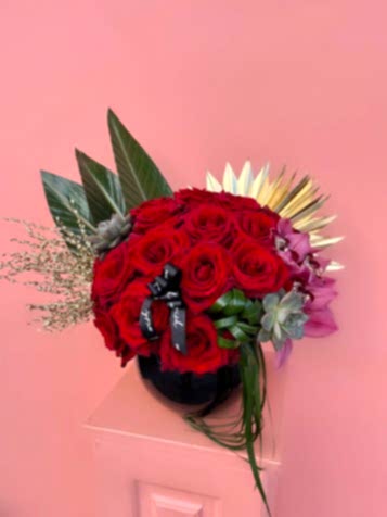 Viviena Kırmızı Gül Aranjmanı